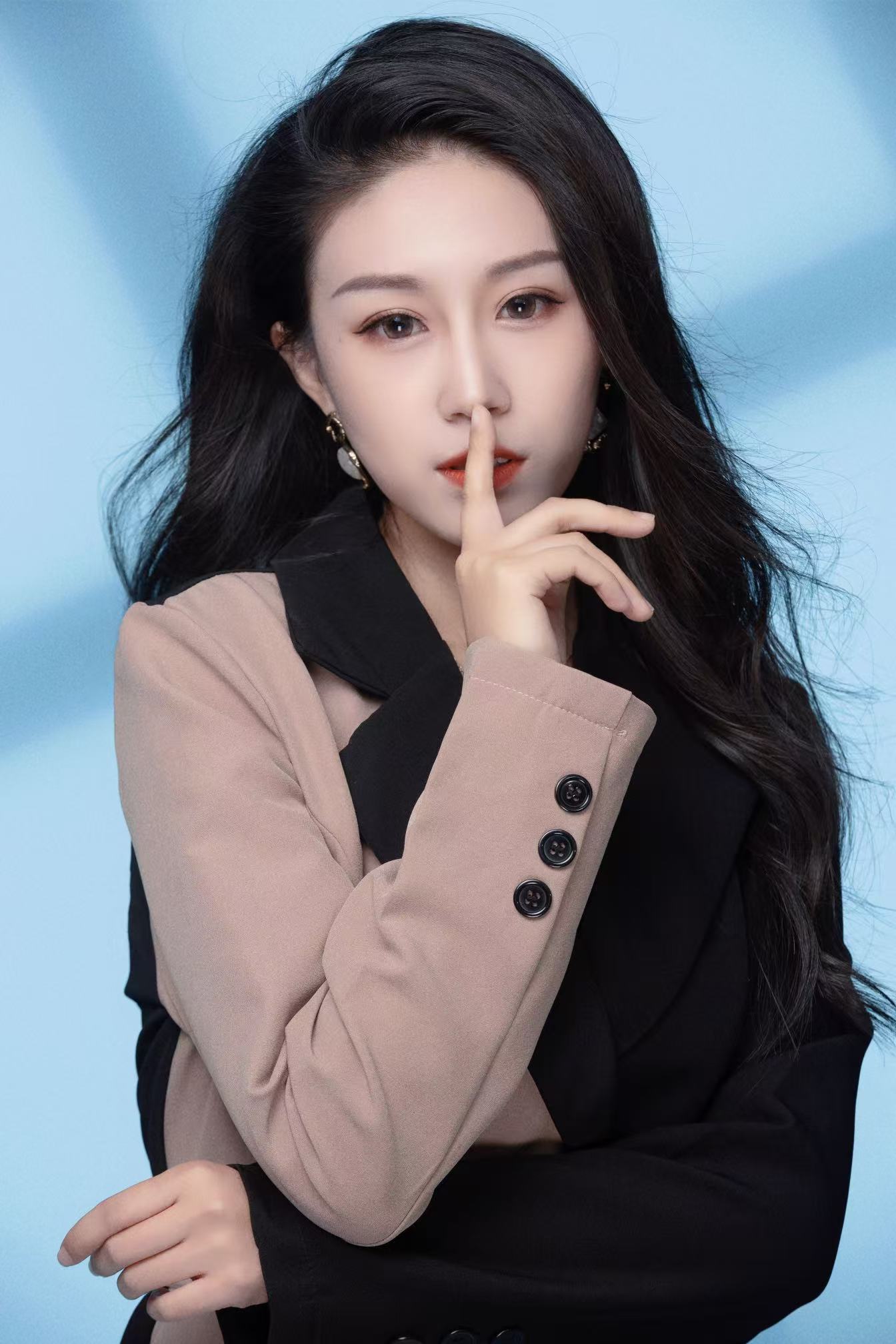 1.李雨晴