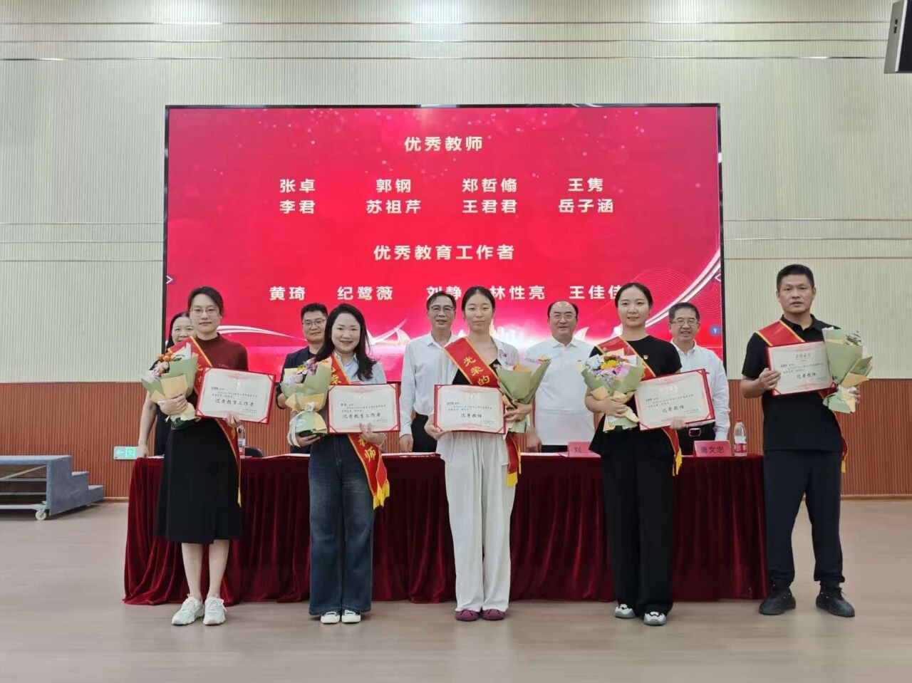 bd12b700656b10d038129f1b3eb8c271.jpg bd12b700656b10d038129f1b3eb8c271.jpg